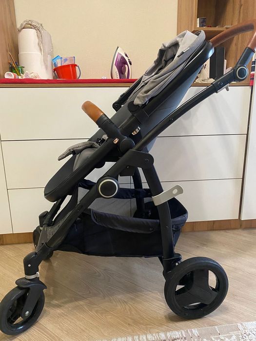 Продам коляску в отличном состоянии