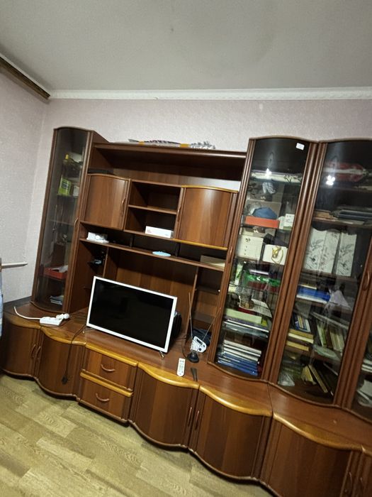 Стенка в гостинную