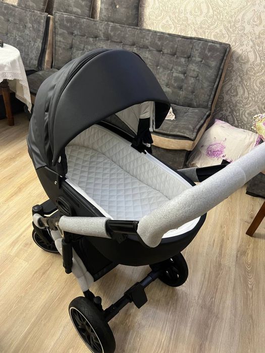 Продается коляска