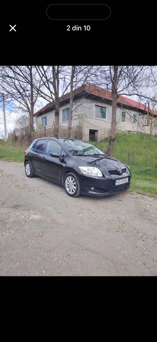 Vând Toyota auris 2.0 d4d