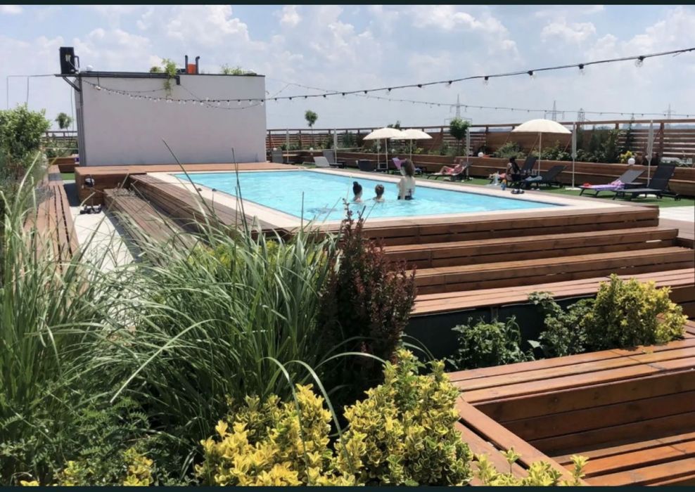 Inchiriez apartament !