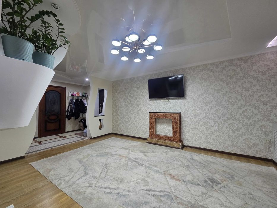 3-комнатная квартира, 5 мкр