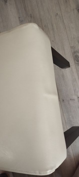 Set de doua scaune pentru sufragerie