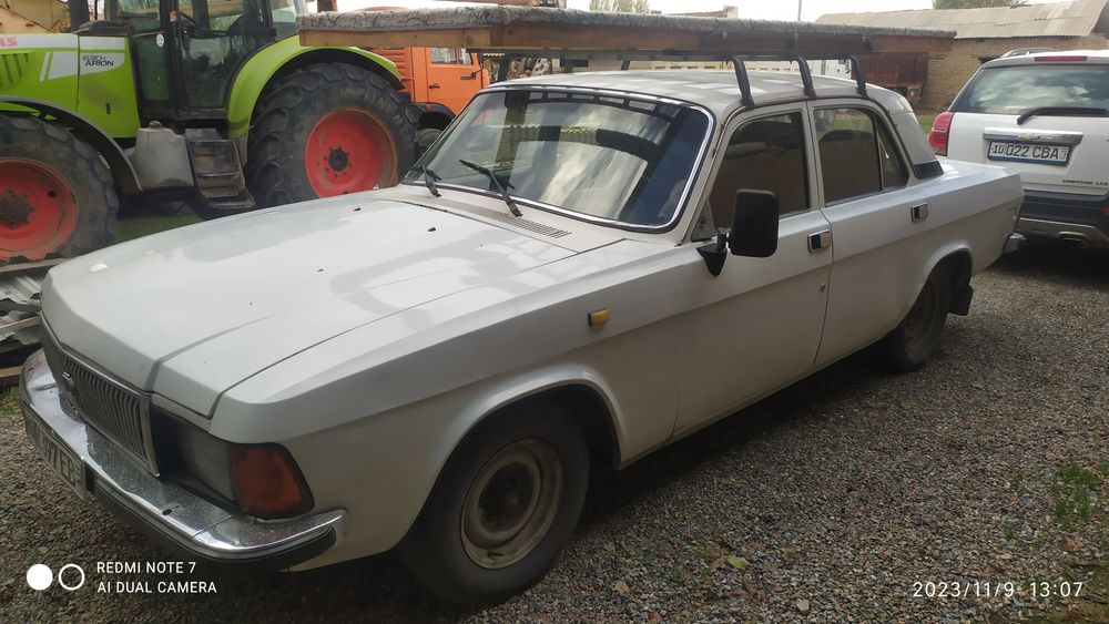 Gaz 3102 sotiladi