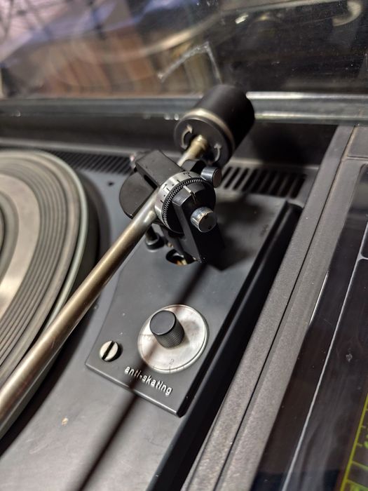 Продавам аудио център Nordmende stereo 8040 SP