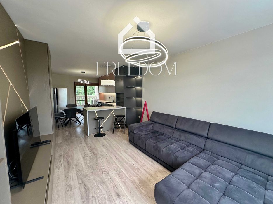 Продава се Тристаен апартамент в Варна, Аспарухово - 104 кв.м за 2106 €/кв.м - Снимка #3