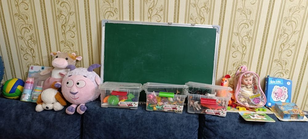 Детские  игрушки