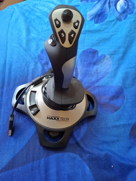 Joystick MAXX TECH