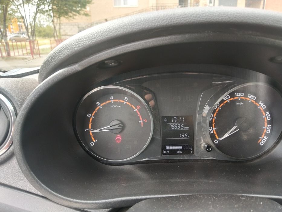 Лада Гранта  алда арманына жет.