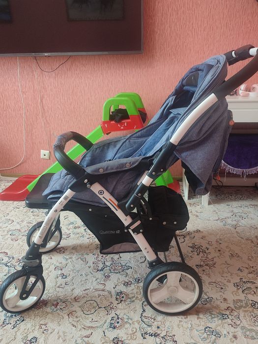 Детская коляска с ванночкой