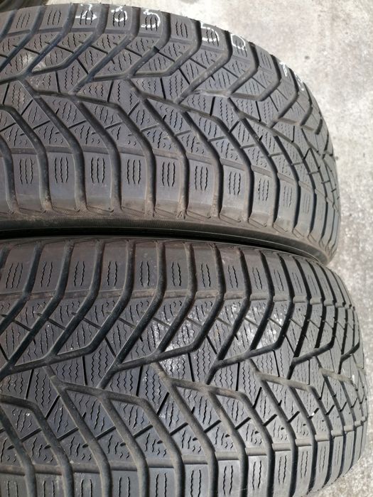 Vând 2 anvelope iarnă pirelli 315.30.21 și două yokohama 235.50.19