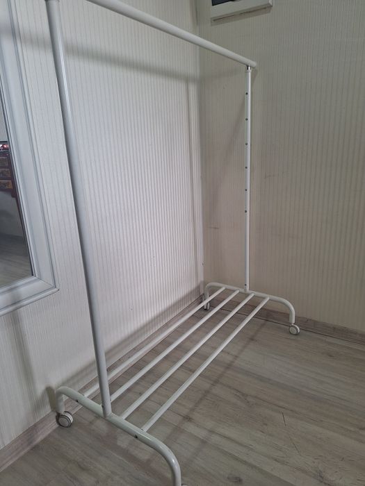 Новая Вешалка на роликах IKEA