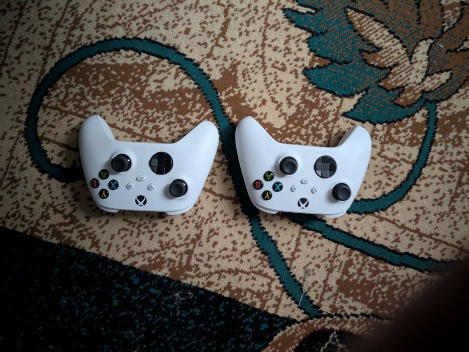 Xbox Series S 512ГБ в ИДЕАЛЕ