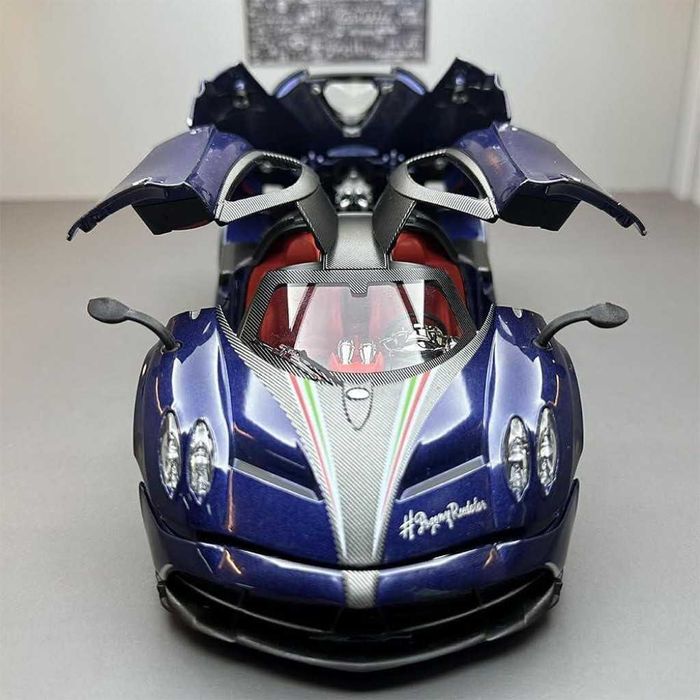 Метална количка Pagani с пушек, звук и светлина/3 ЦВЯТА