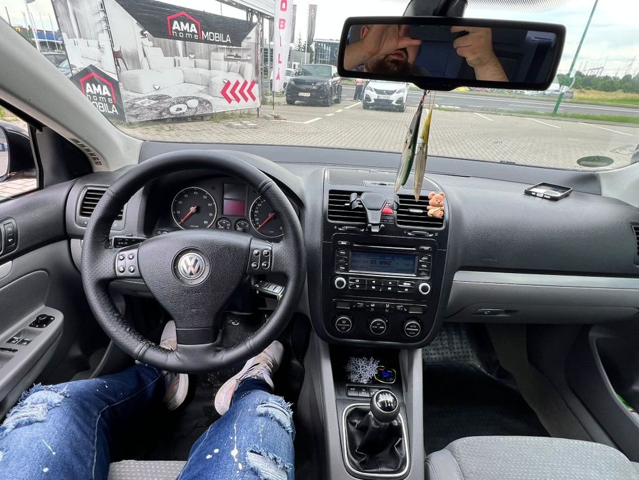 Volkswagen Jetta 2.0 Benzină + GPL | 150 CP | 6 Trepte | Euro 4