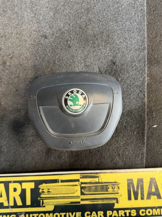 Айрбаг Skoda Octavia Fabia ROOMSTER Yeti SUPERB AIR BAG 5J0880201 H