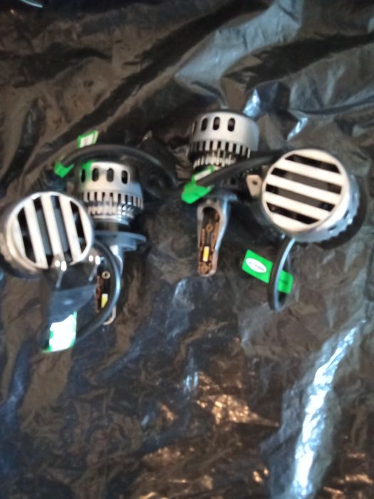 Vând becuri led noi nouțe