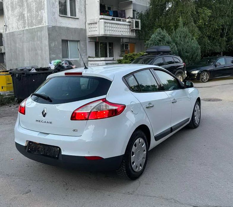 Renault  Megane III  1.5 dCI  нов внoс