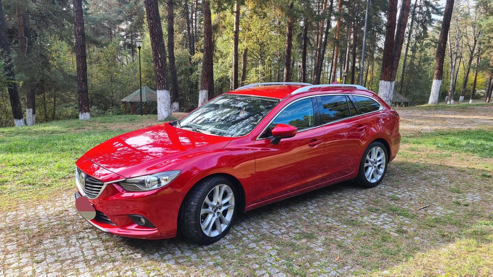 Vând MAZDA 6  2.2D SkyActiv Exclusive Line BOSE XENON KEYLESS NAVI