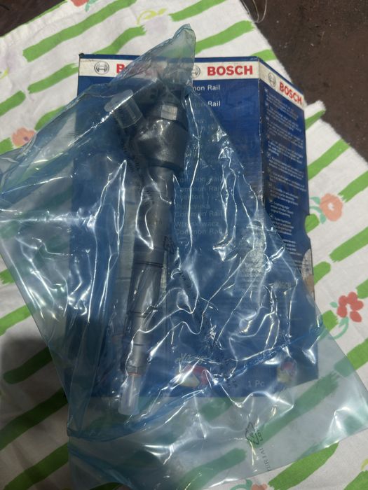 Injectoare noi nedesfacute vw 2.0  bosch  0 986 435 360