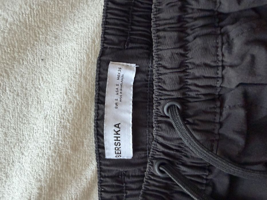 Мъжки панталон Bershka S