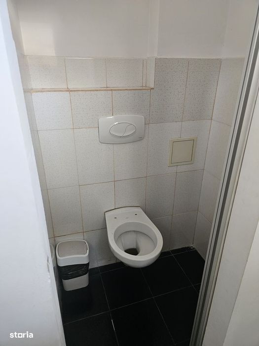 Spatiu Comercial intrare Sos. Giurgiului