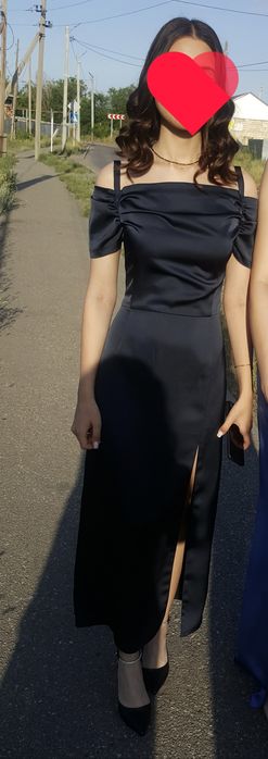 Продам платье на выпускной,вечернее