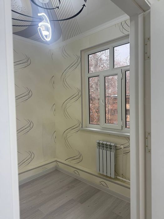 Чилонзор 18 квартера 2³комната