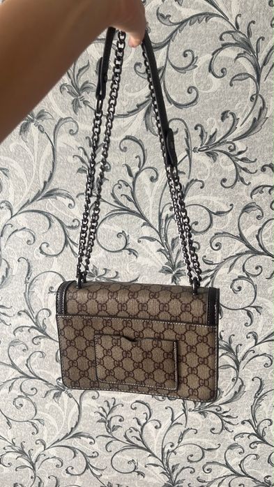 Сумка Guess……………………..