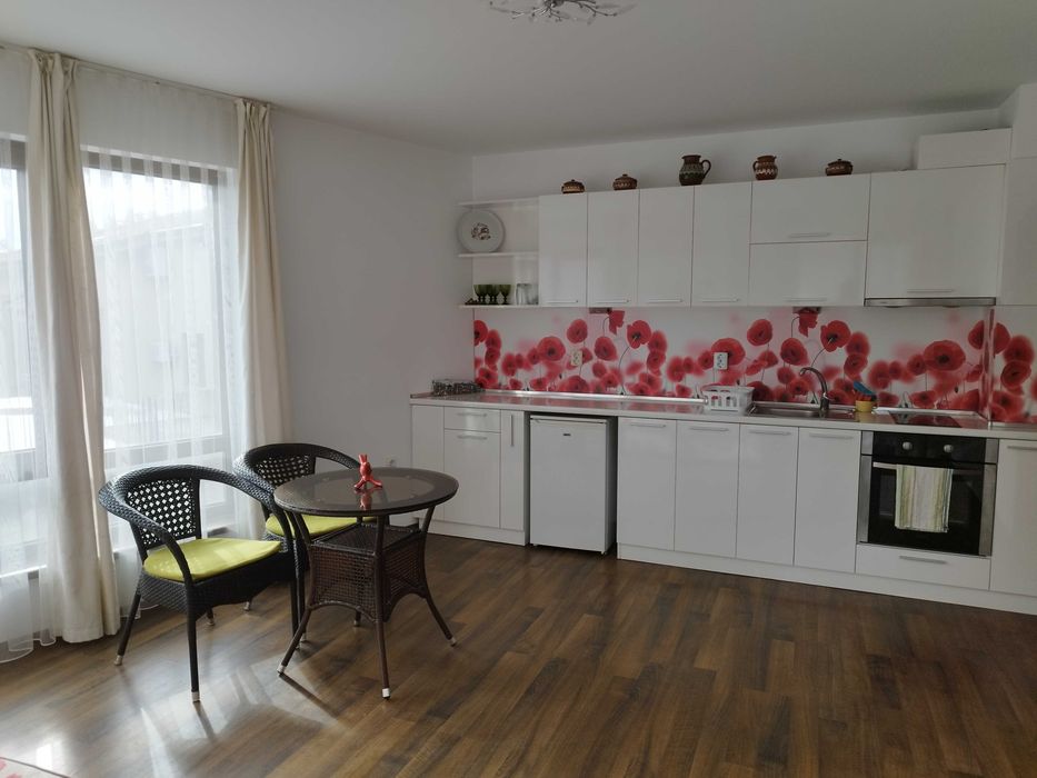 Едностаен апартамент под наем в Несебър