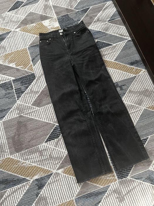 Отдам даром джинсы и лосины теплые