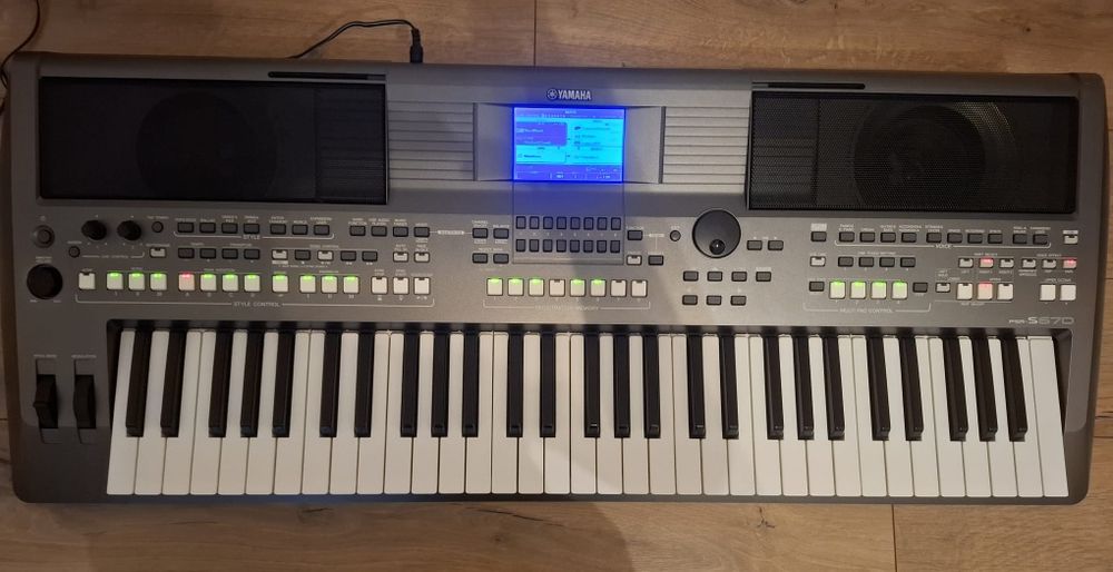 Orga Yamaha PSR-S670
