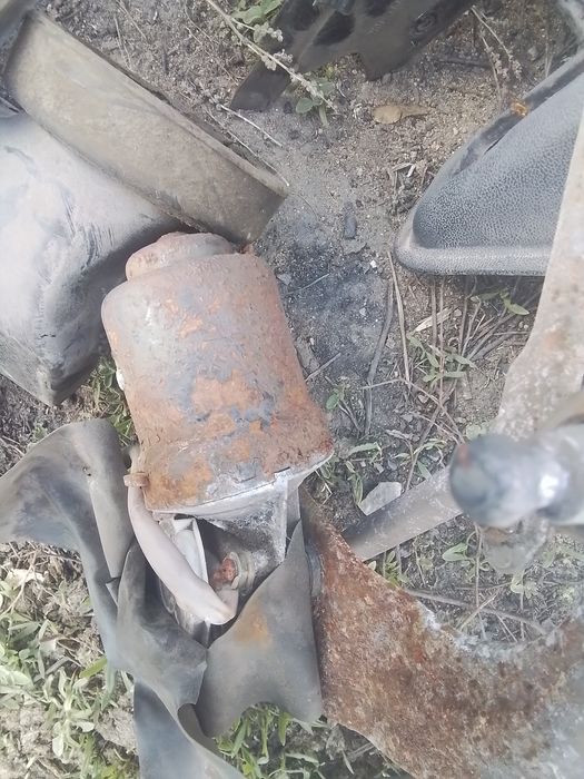 Продаю запчасти ваз 21 0 6