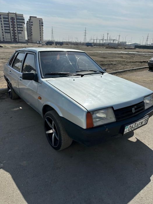 Продам ваз 21099