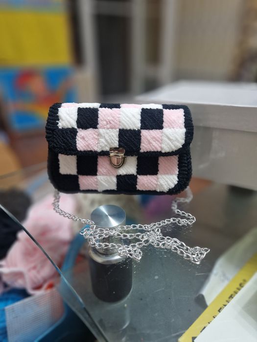 Ръчно изработени дамски чанти