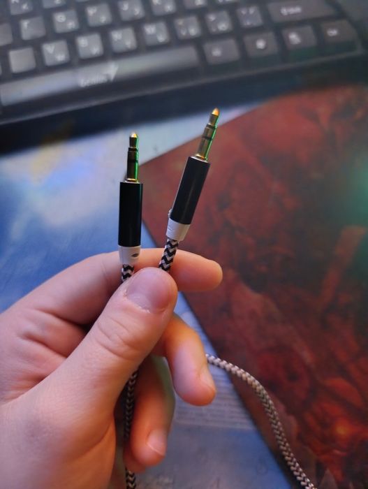 AUX кабель, 3,5 мм.