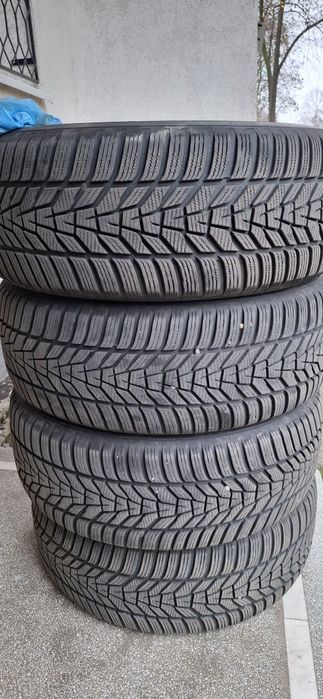 Anvelope 255.60.17 iarna