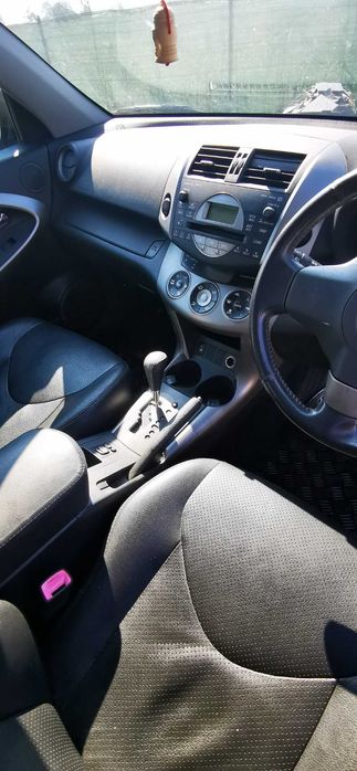 Piese auto din dezmembrari pentru Toyota Rav4 2.0i automata