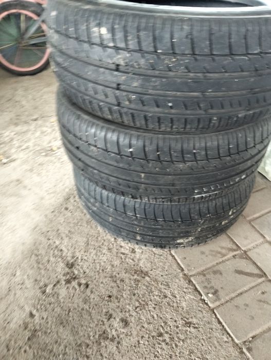 Покрышка летное отличном состояние