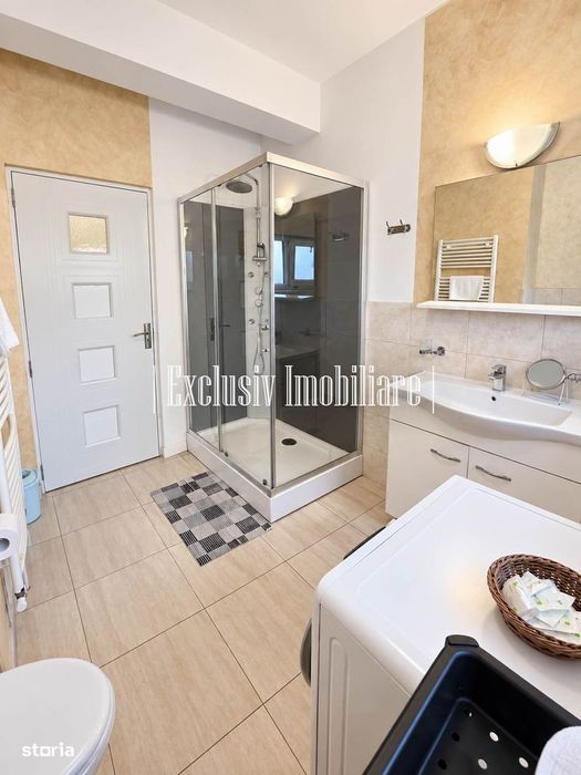 Apartament in Bloc Nou cu 4 camere si Terasa - Parcare Privata