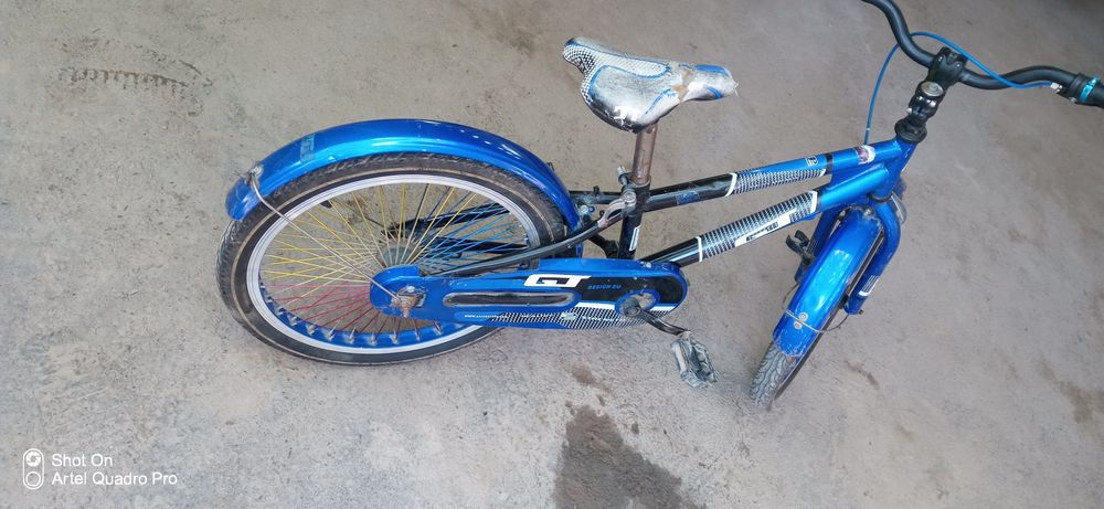 Srochno velosiped sotiladi 20 razmer. 7/12 yoshga 650.000