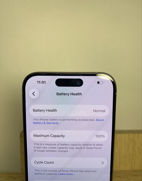КАТО НОВ Iphone 15 pro 128gb 100%