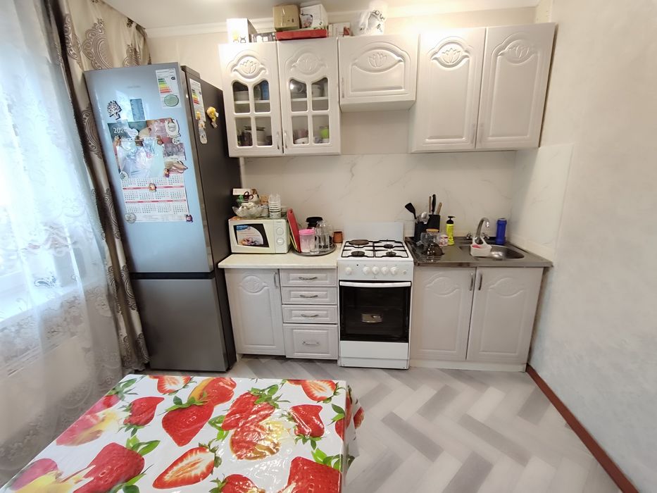 Продается 2-комн (9-43, 1 эт)