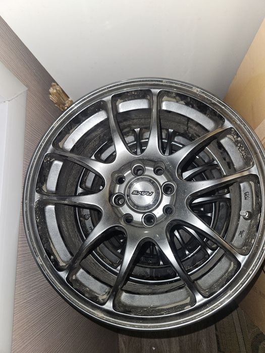 Продам диски без резины или с резиной