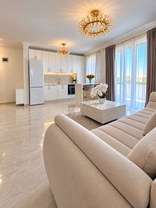 PROPRIETAR! Vand apartament 2 camere in Giroc — fotografia 1