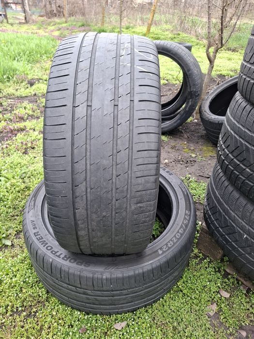 Vand 2 anvelope 275 40 21 tristar bune de vara dot 2020