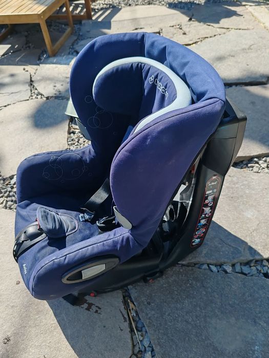 Scaun auto maxi cosi copil cu pozitie de somn