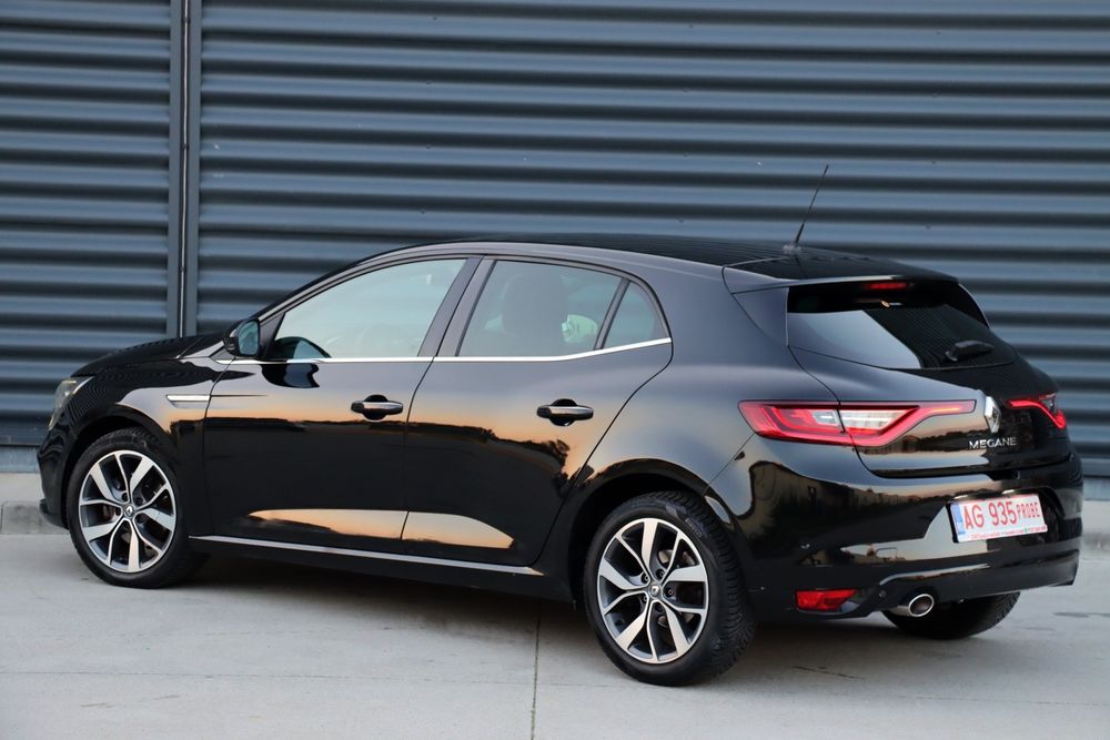 Renault Megane / BOSE /Rate / Garantie