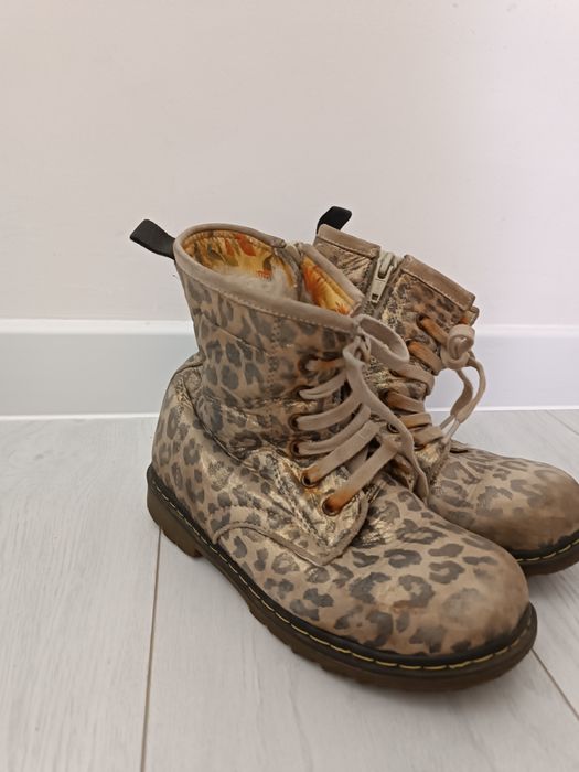 Ботинки весенние Tiflani