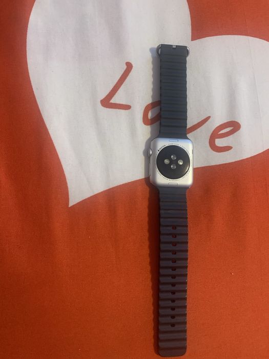 Apple Watch Seria 7000